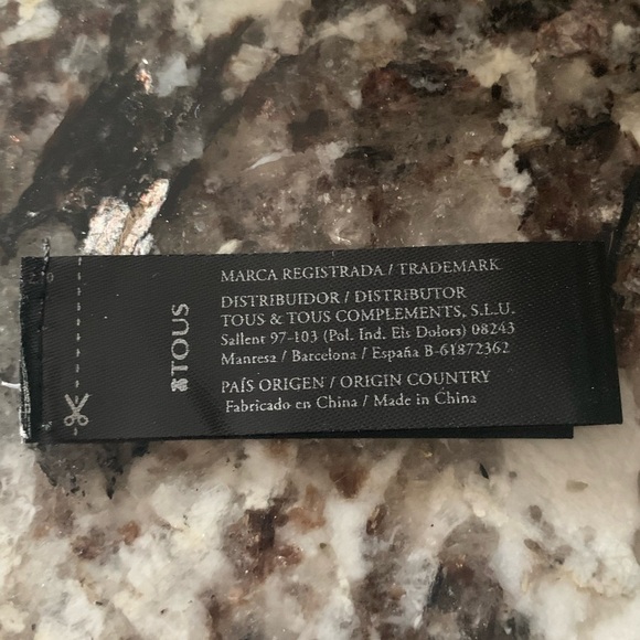 TOUS Dubai Saffiano Mini Wallet - Picture 10 of 16